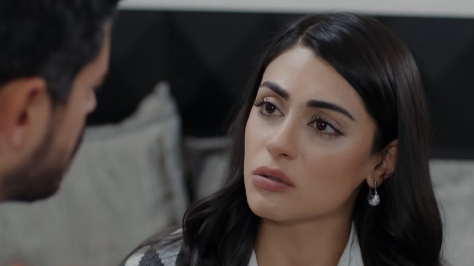 Gelin 337. Bölüm Tek Parça Full İzle! Kanal 7 Gelin son bölüm izle!