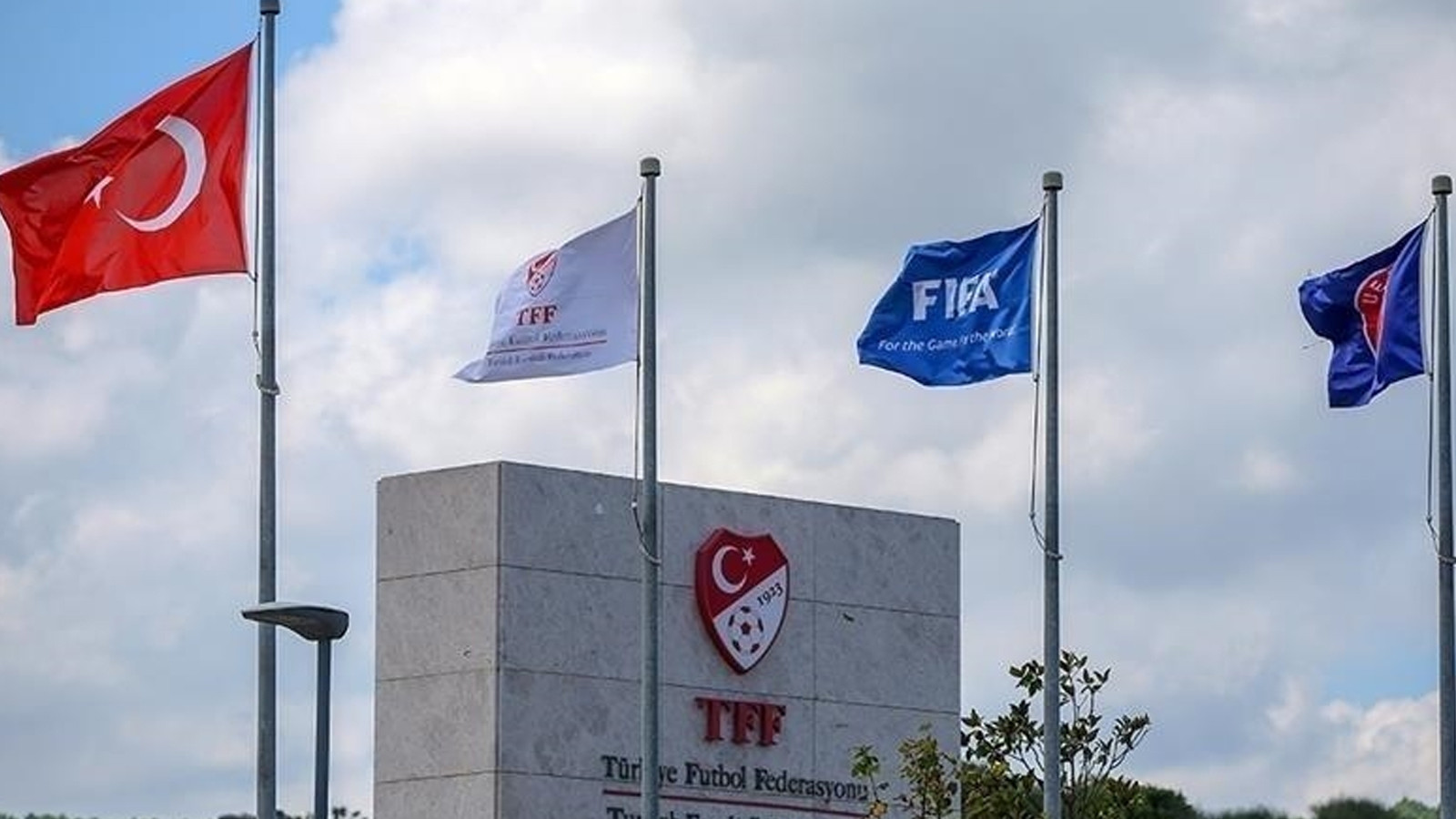 PFDK, bahis soruşturması kapsamında futbol menajerlerinin cezalarını açıkladı