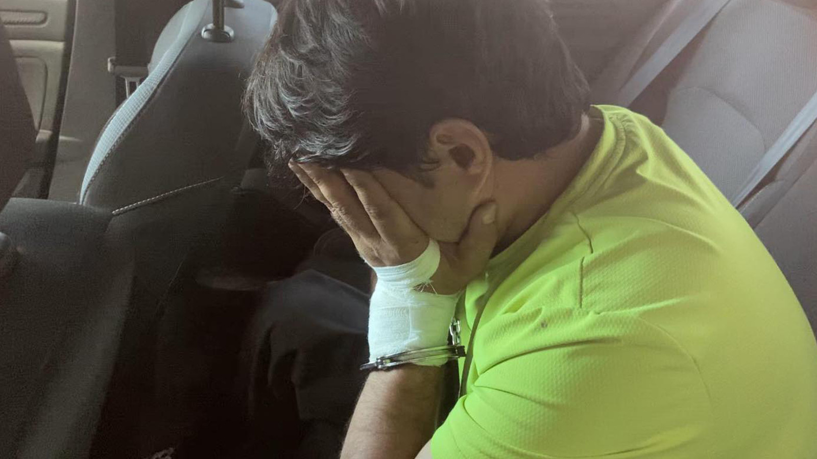 Eski sevgilisini boğazını keserek öldüren sanığa ağır müebbet!