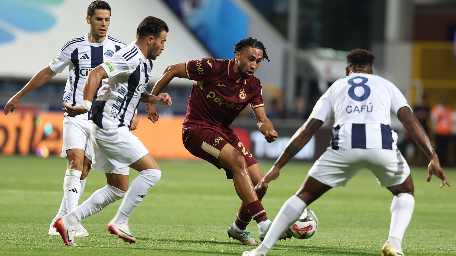 Trabzonspor, Kasımpaşa'yı konuk ediyor