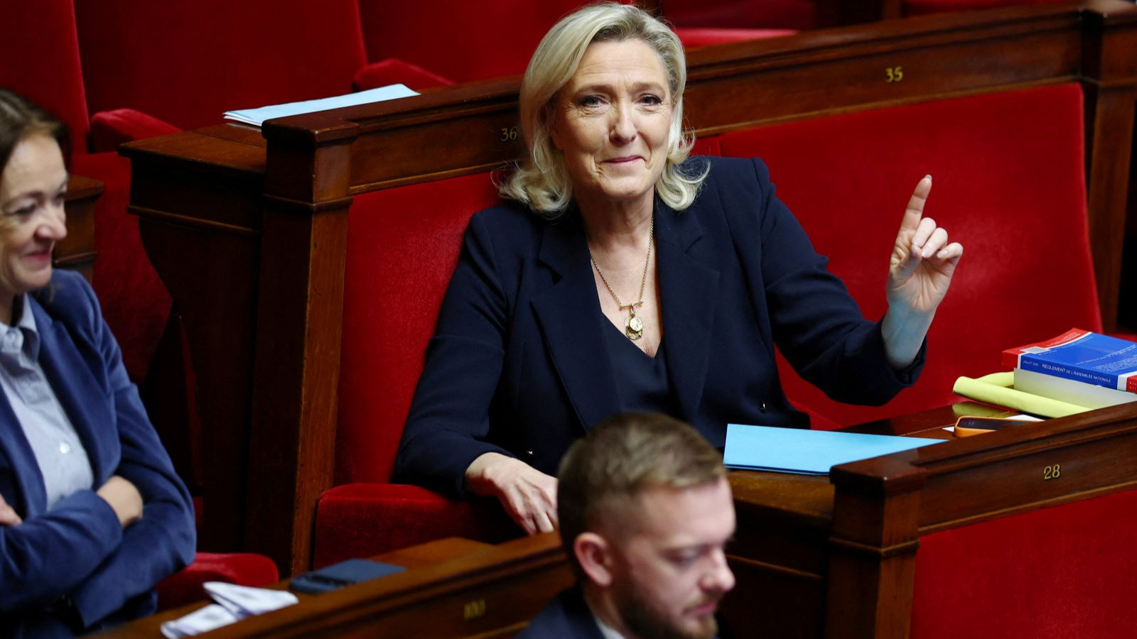 Er Le Pen'i kurtarmak: Trump'ın Macron'un arkasından çevirdiği dolaplar ortaya çıktı