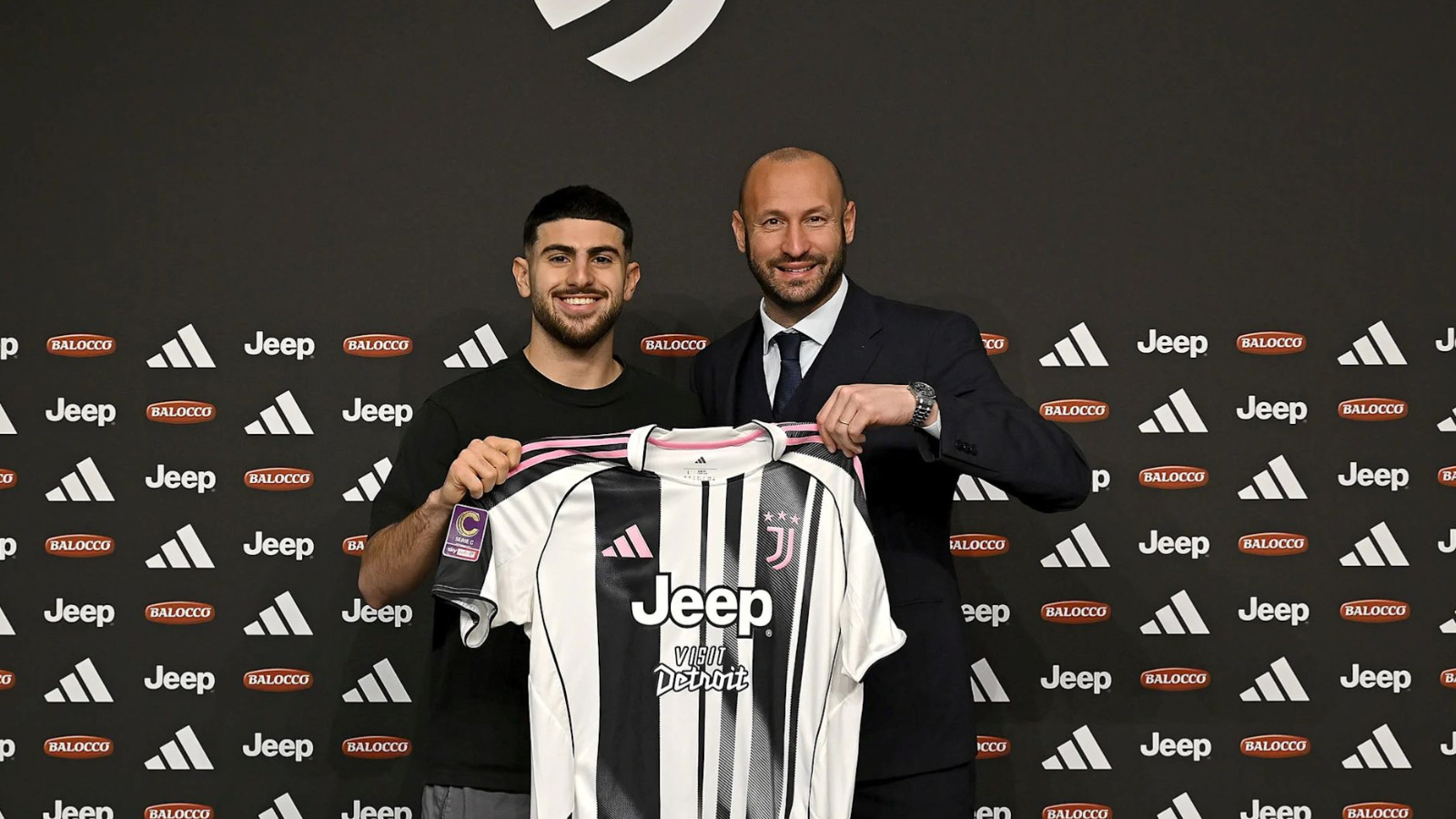 Juventus'un yeni transferi Teoman Gündüz'e dikkat!