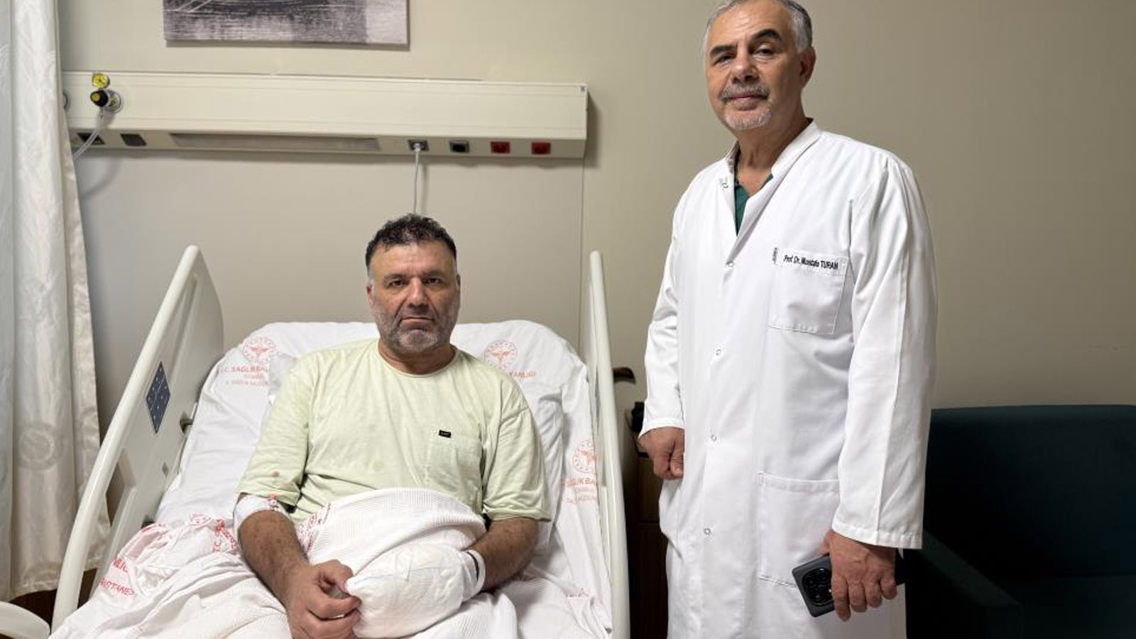 Bacağına koyduğu sıcak su torbası nedeniyle felaketi yaşadı: Vücudunun yüzde 30'u yandı