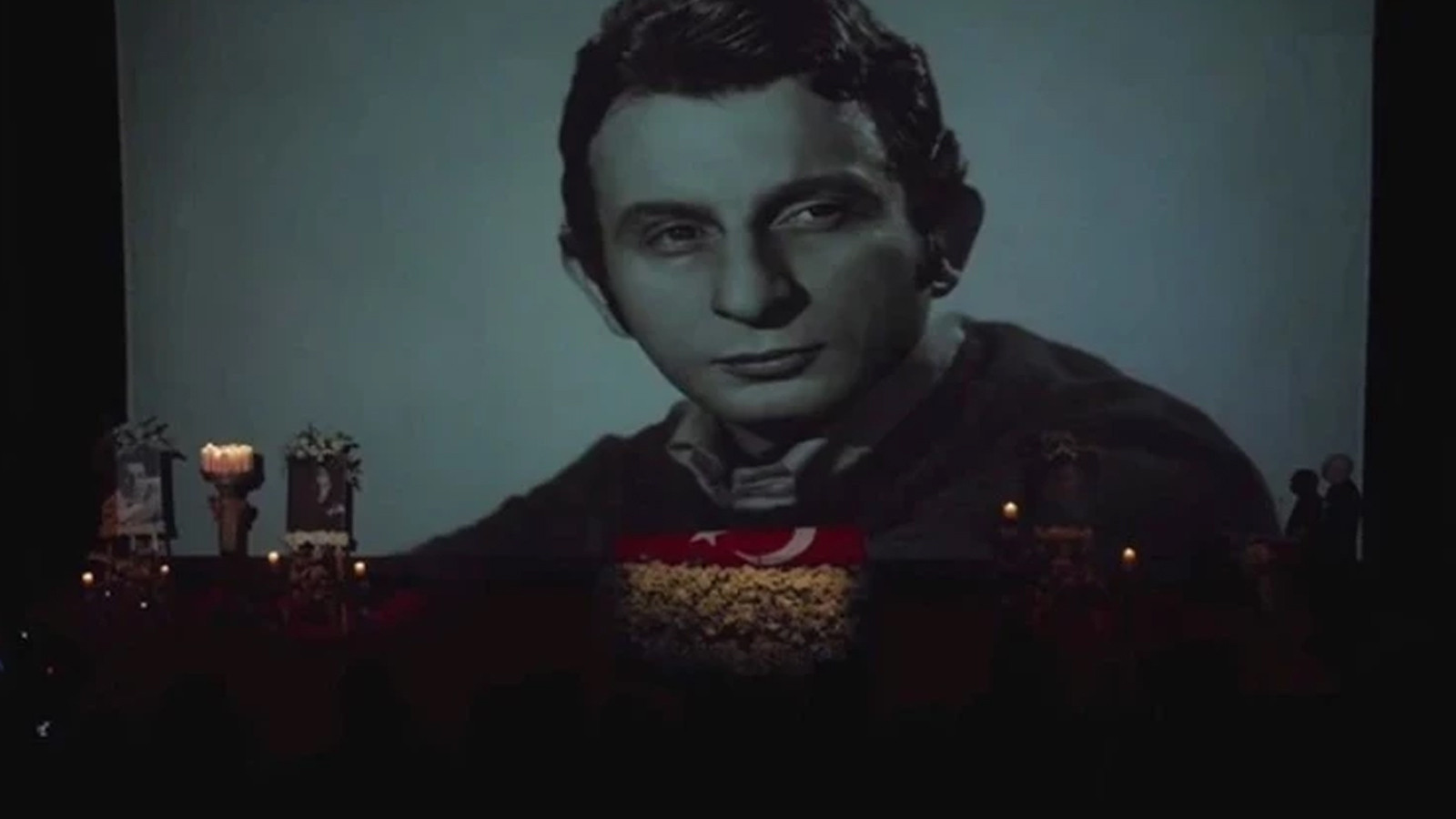 Duayen oyuncu Haldun Dormen'e duygu dolu veda