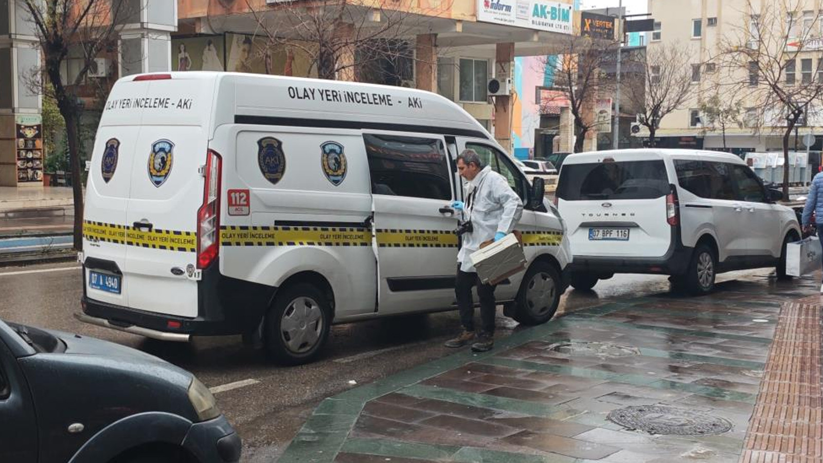 Otel odasında şüpheli ölüm: Avucunda şırınga bulundu