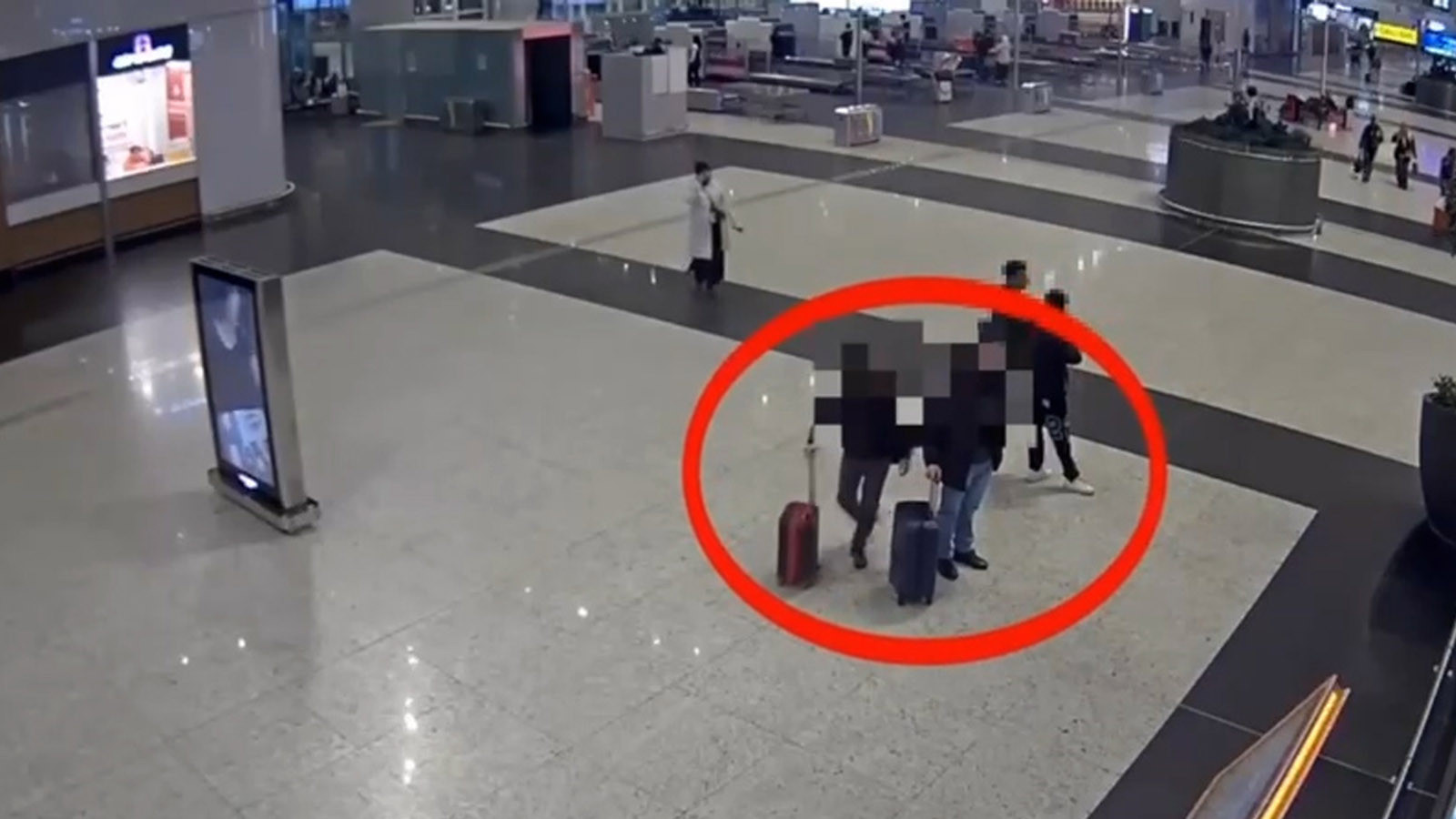 Şişli'deki kadın cinayetinde şüphelilerin gözaltına alınma anı ortaya çıktı