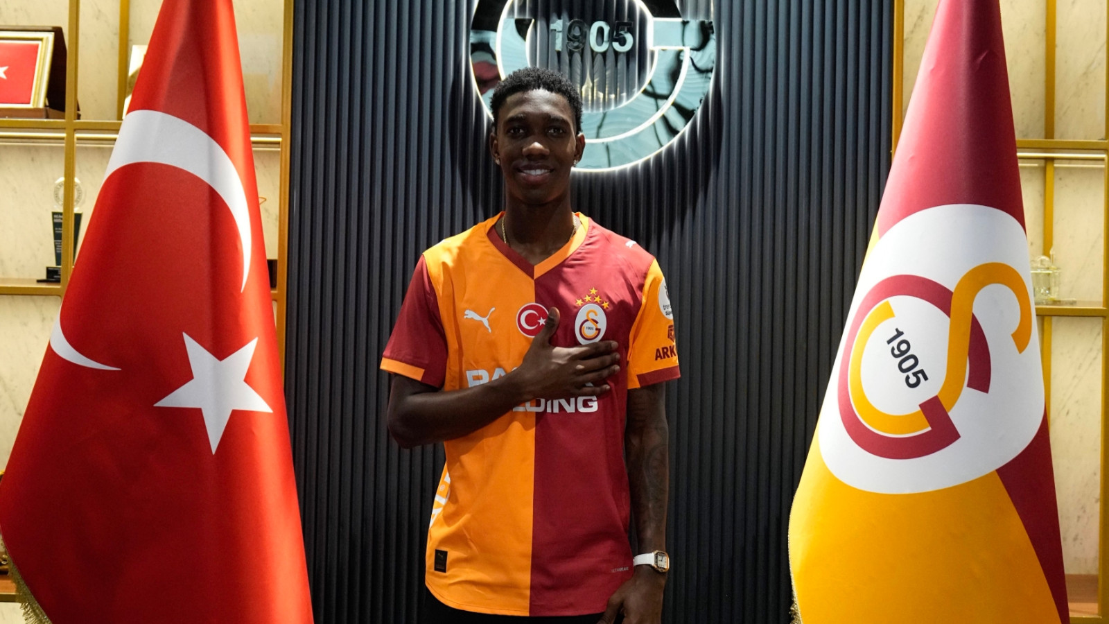 Galatasaray Asprilla'nın transfer şartlarını KAP'a bildirdi