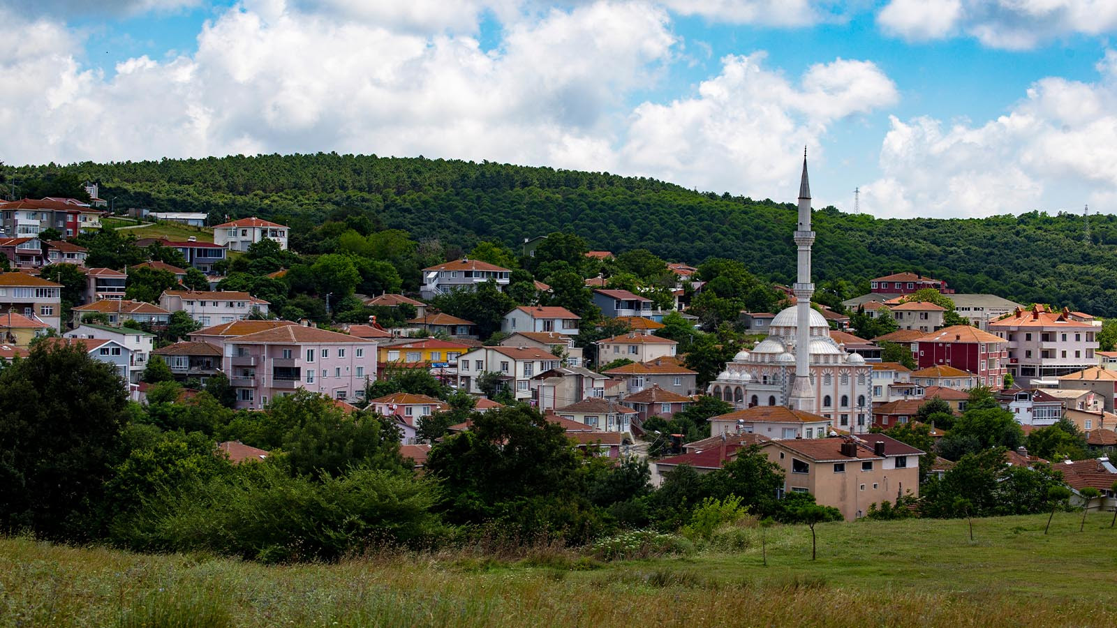 Yatırım için kafalar karışık, arsa mı konut mu?