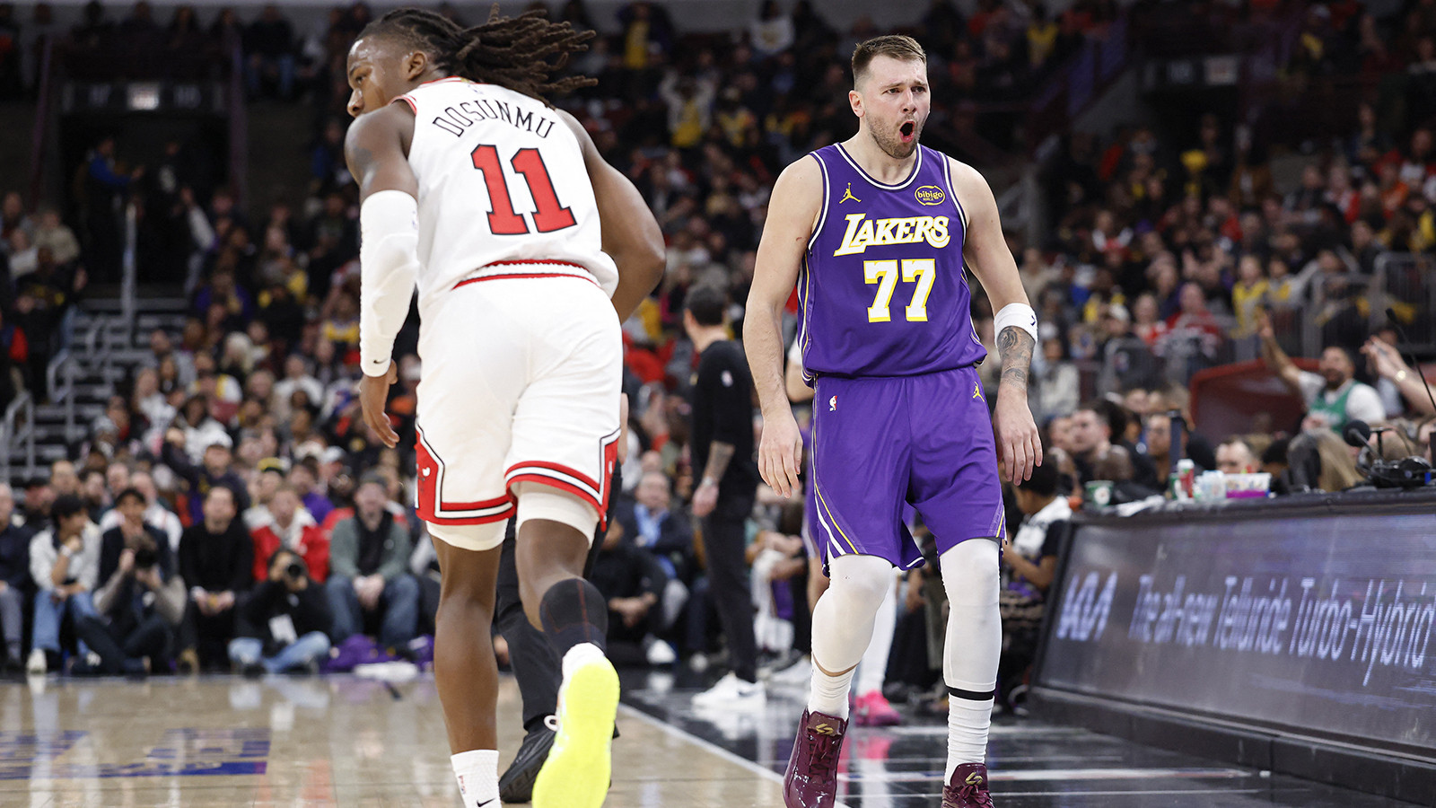 Luka Doncic'in 46 sayılık şovu Lakers'a galibiyeti getirdi