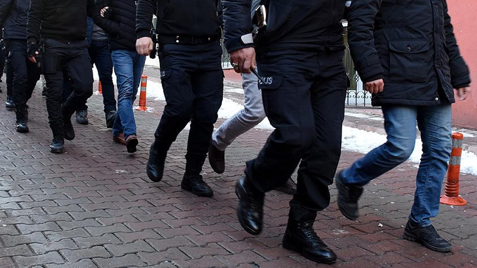 Papel operasyonunda 15 şüpheli tutuklandı