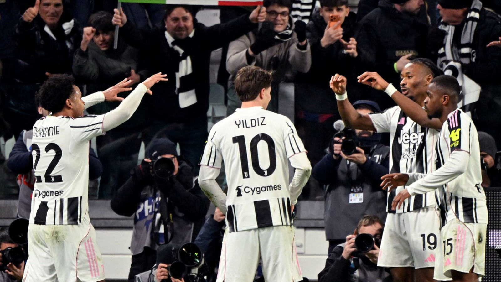 Real Madrid devreye girince Juventus Kenan Yıldız'ın istediği maaşı kabul etti