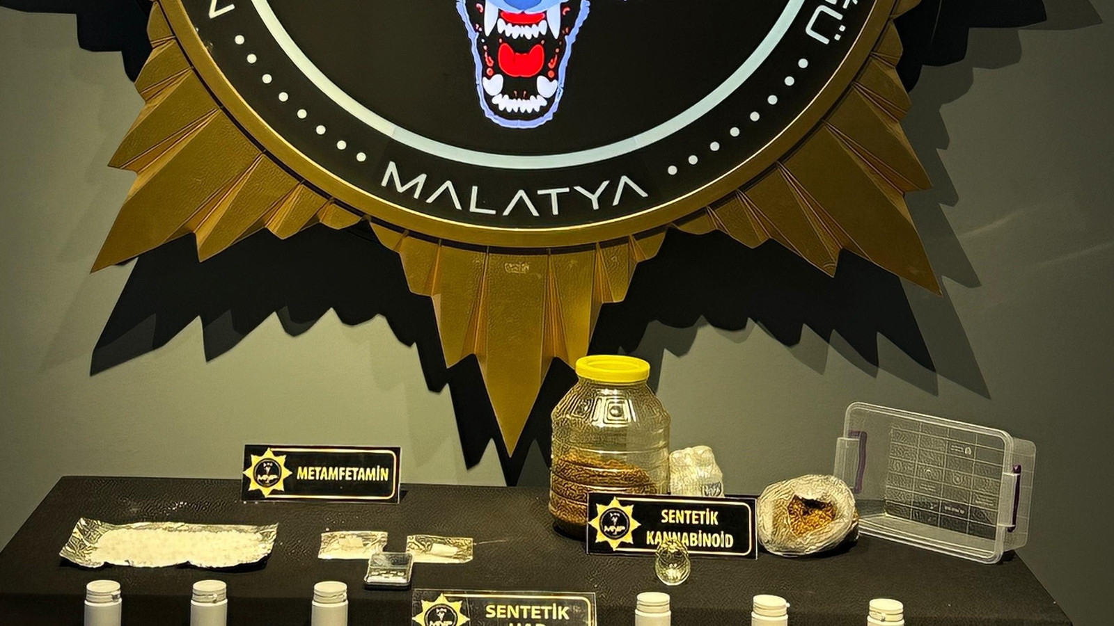 Malatya'da uyuşturucu operasyonu! Çok sayıda tutuklama var