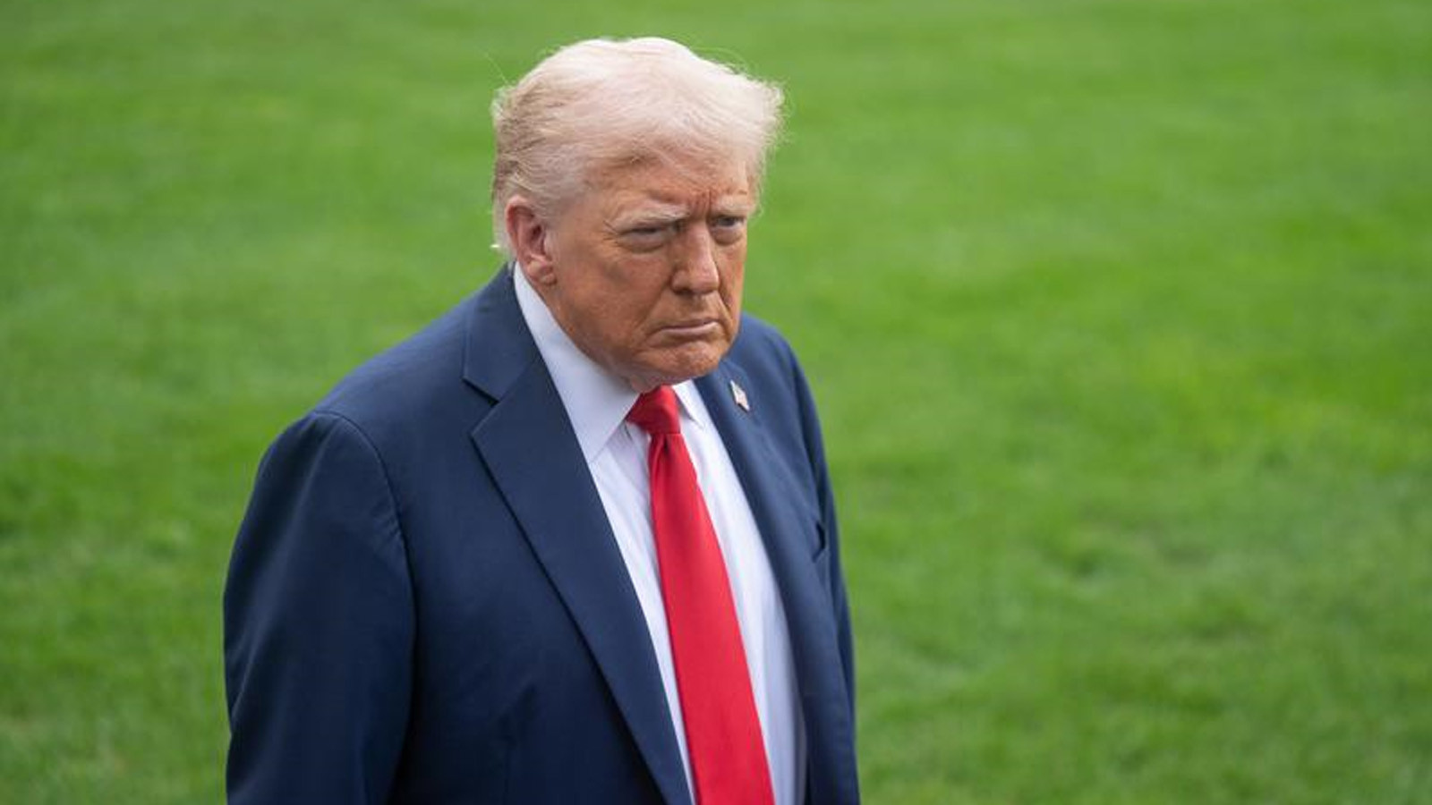 Trump'tan dikkat çeken iddia: O ülke çok yakında çökecek