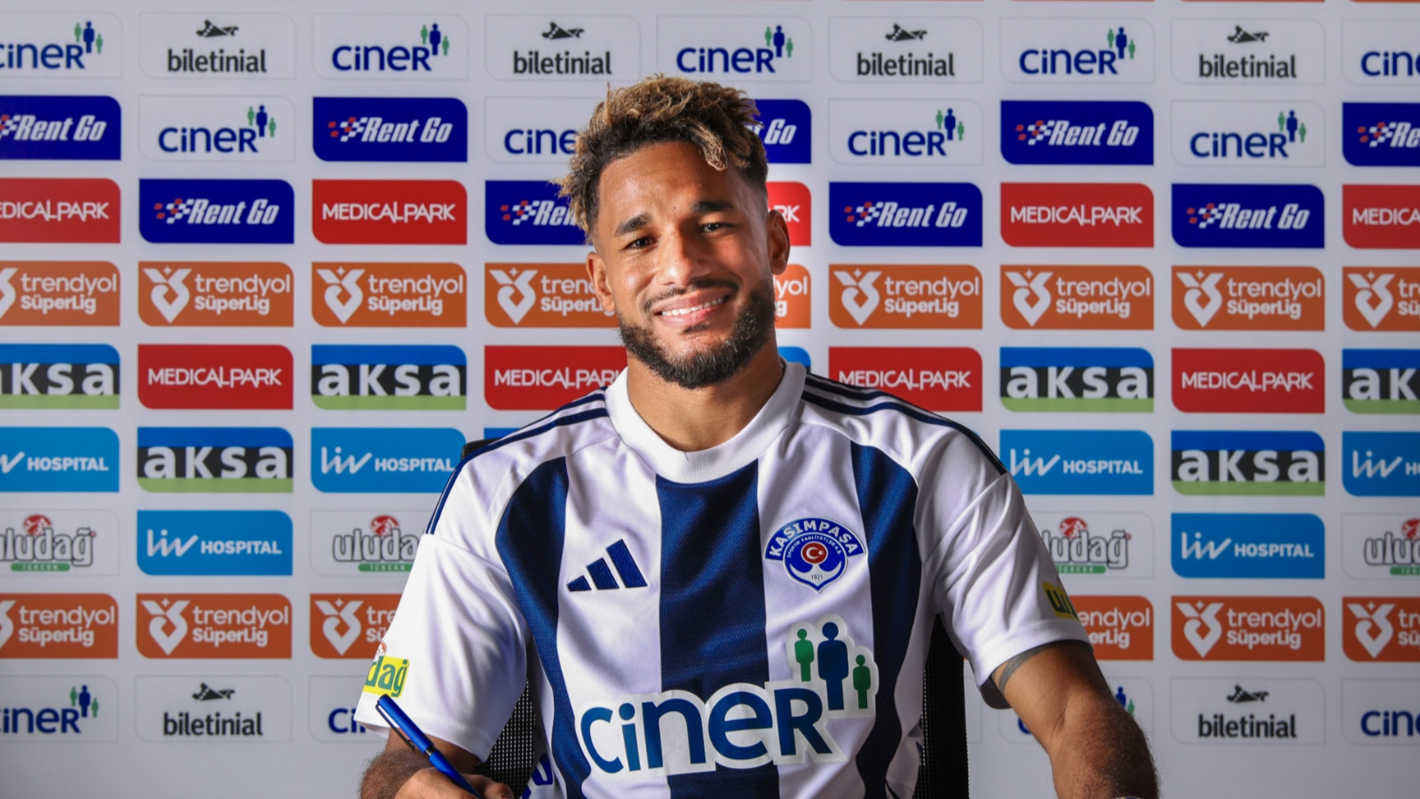 Kasımpaşa, Fransa'dan kanat oyuncusu getirdi