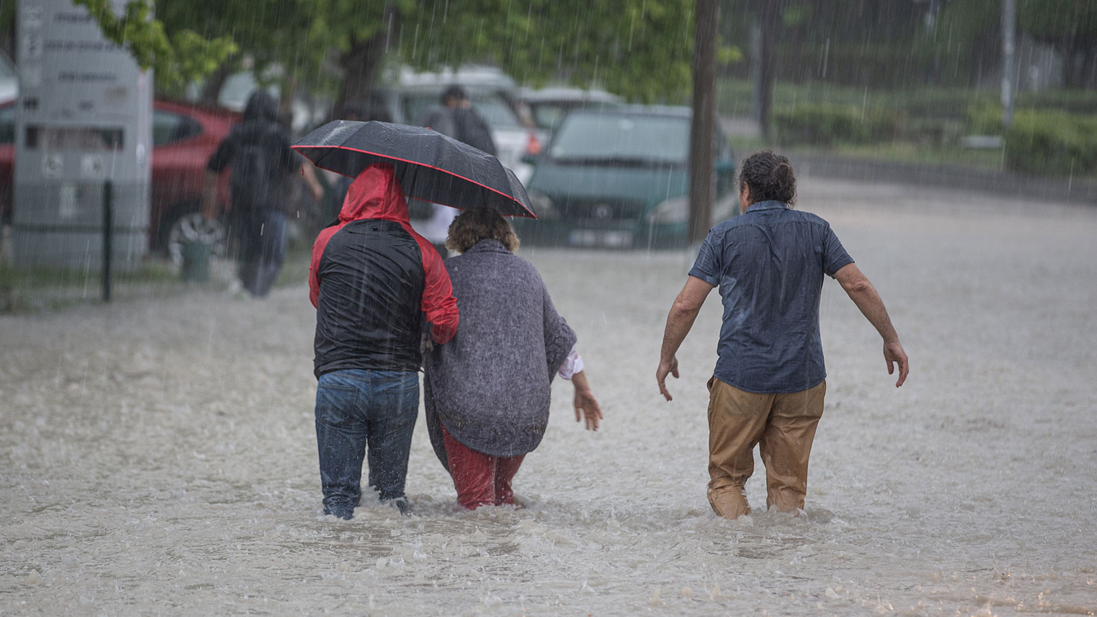 Meteoroloji'den bölgeye kuvvetli yağış uyarısı
