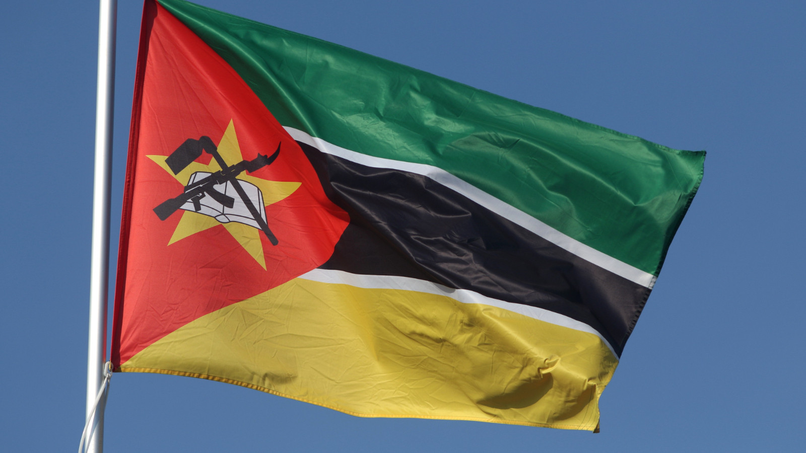 Mozambik'te ölü sayısı 137'ye yükselirken 100 bin kişi evsiz kaldı