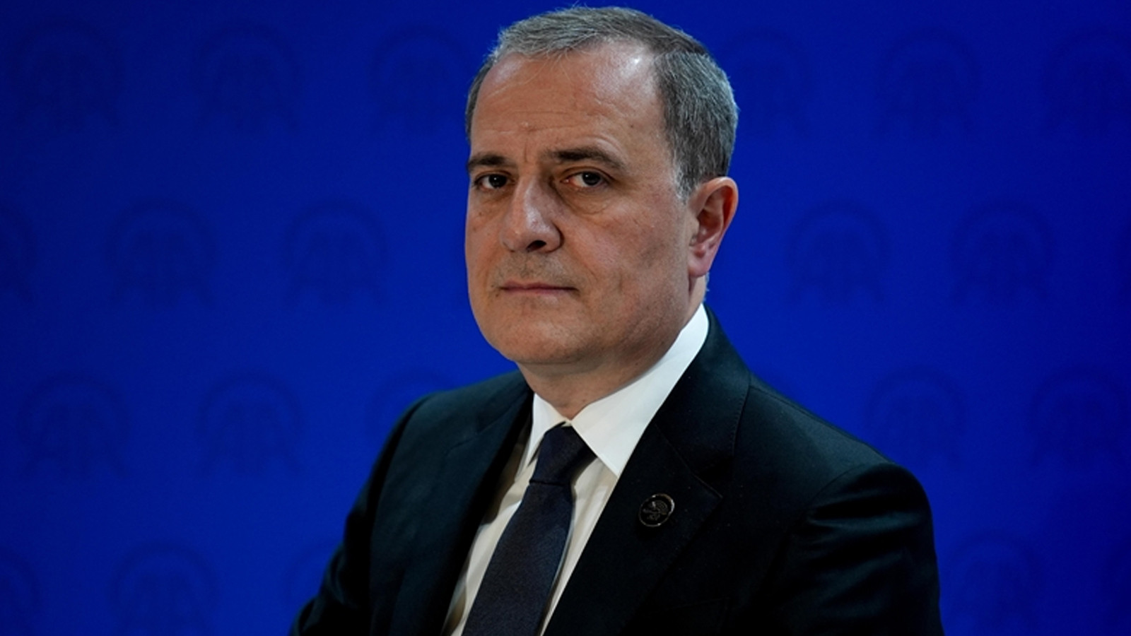 Azerbaycan Dışişleri Bakanı Bayramov, İranlı mevkidaşı Arakçi ile görüştü