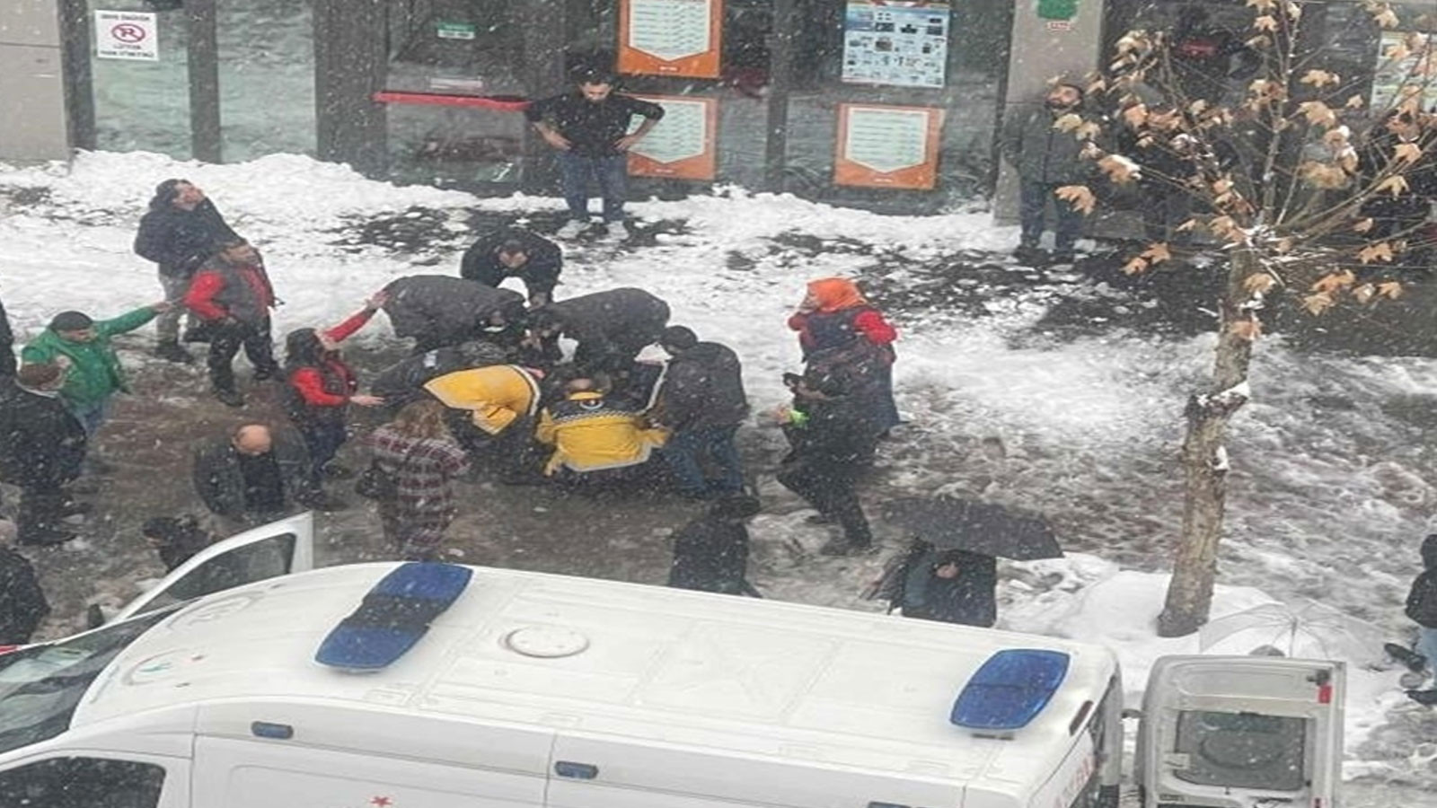 Bingöl’de çatıdan düşen kar kütlesi can aldı