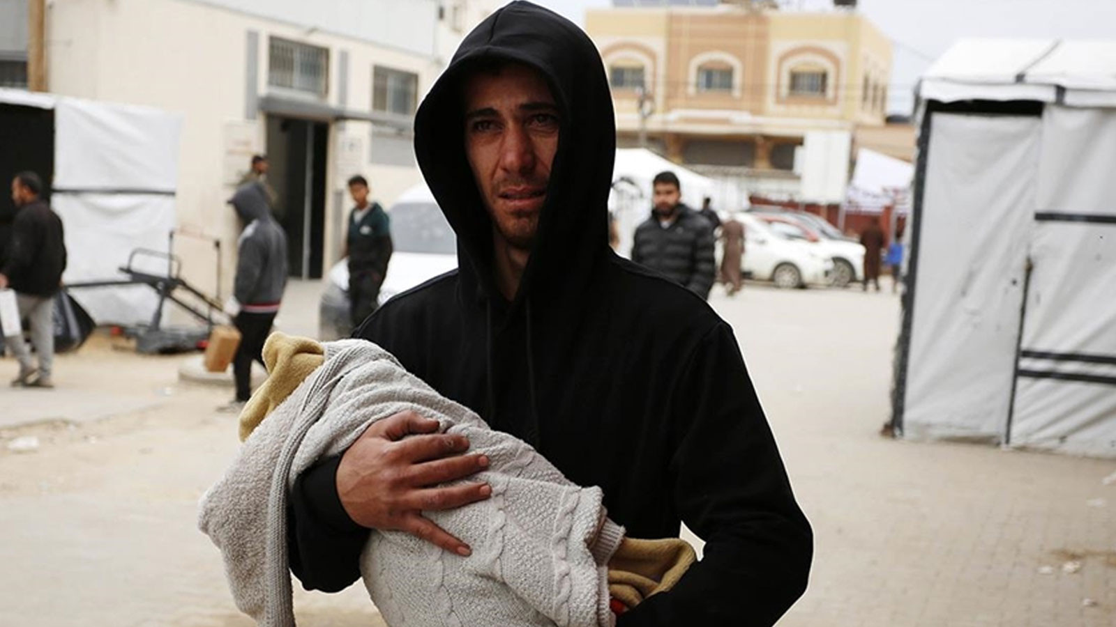 BM duyurdu: Gazze'de 11 çocuk soğuktan donarak öldü