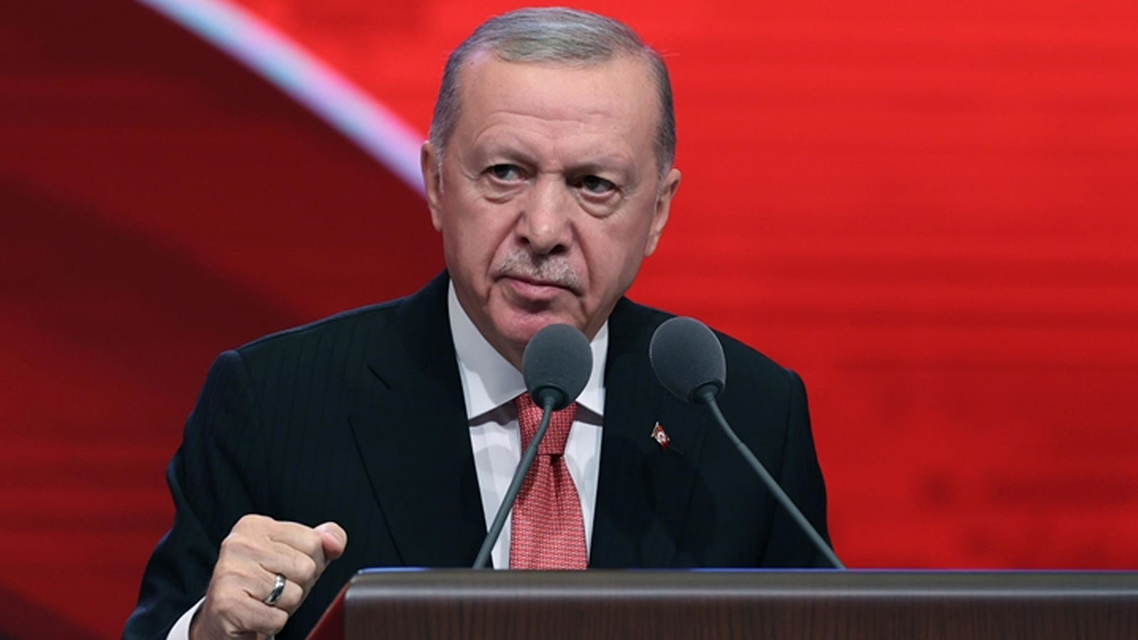 Cumhurbaşkanı Erdoğan: Ülkemizi 40 yıllık bir musibetten kurtaracağız