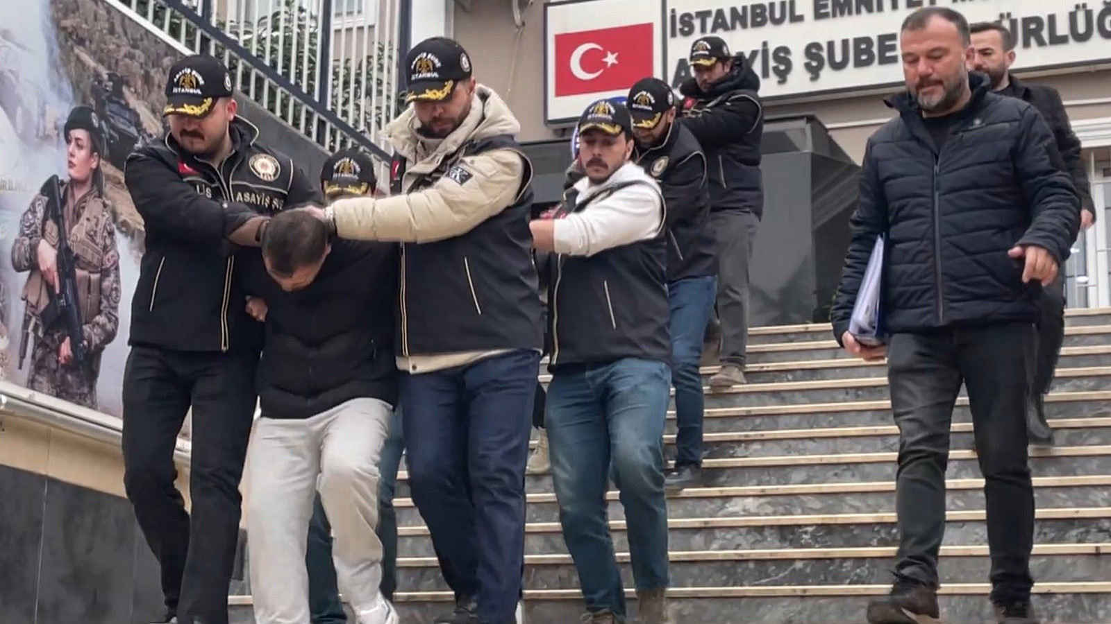 Maltepe'de 20 bin dolar fidye için kaçırılan kişi kurtarıldı; 4 gözaltı