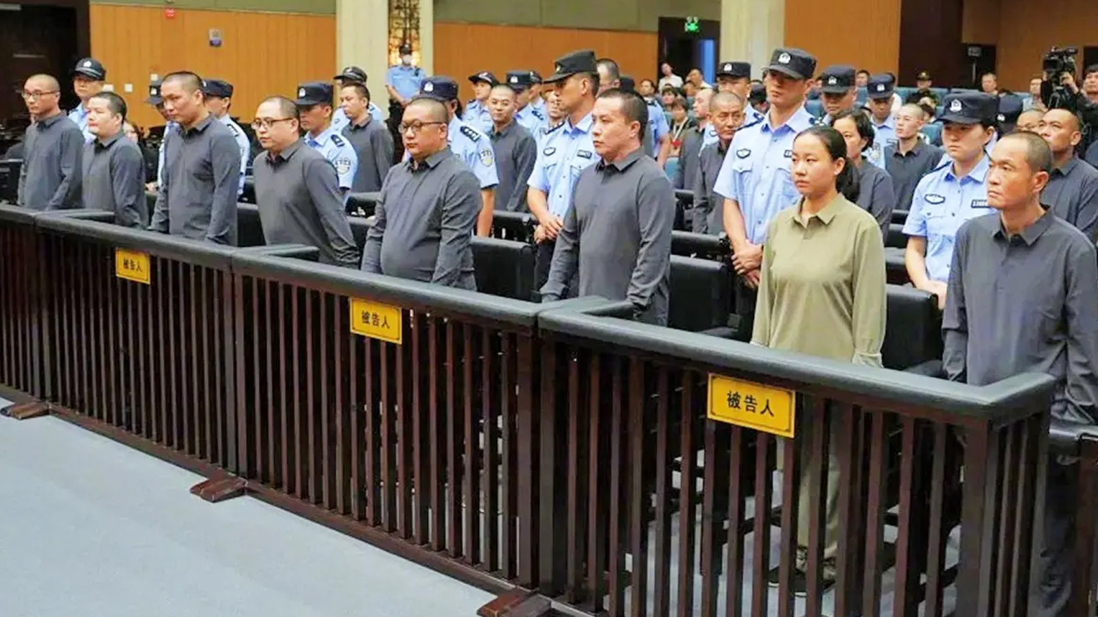 Milyarder Ming ailesinin sonu: 11 üye idam edildi