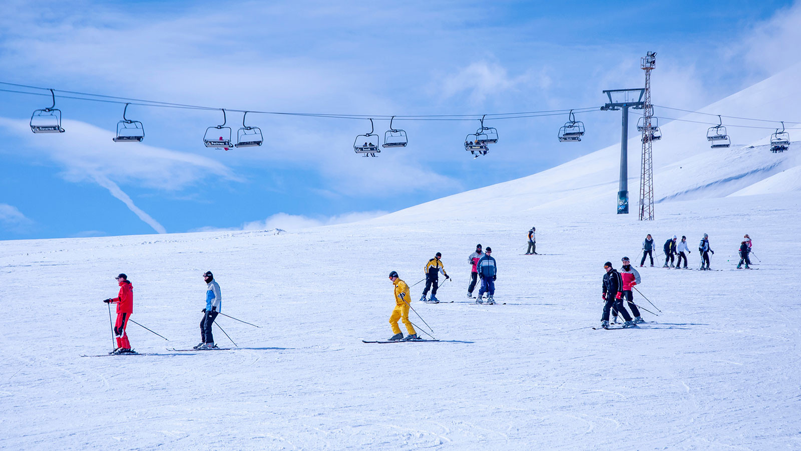 Türkiye’de kayak neden lüks? Vizesiz ülkeler bile maliyet açısından daha cazip hale geldi!