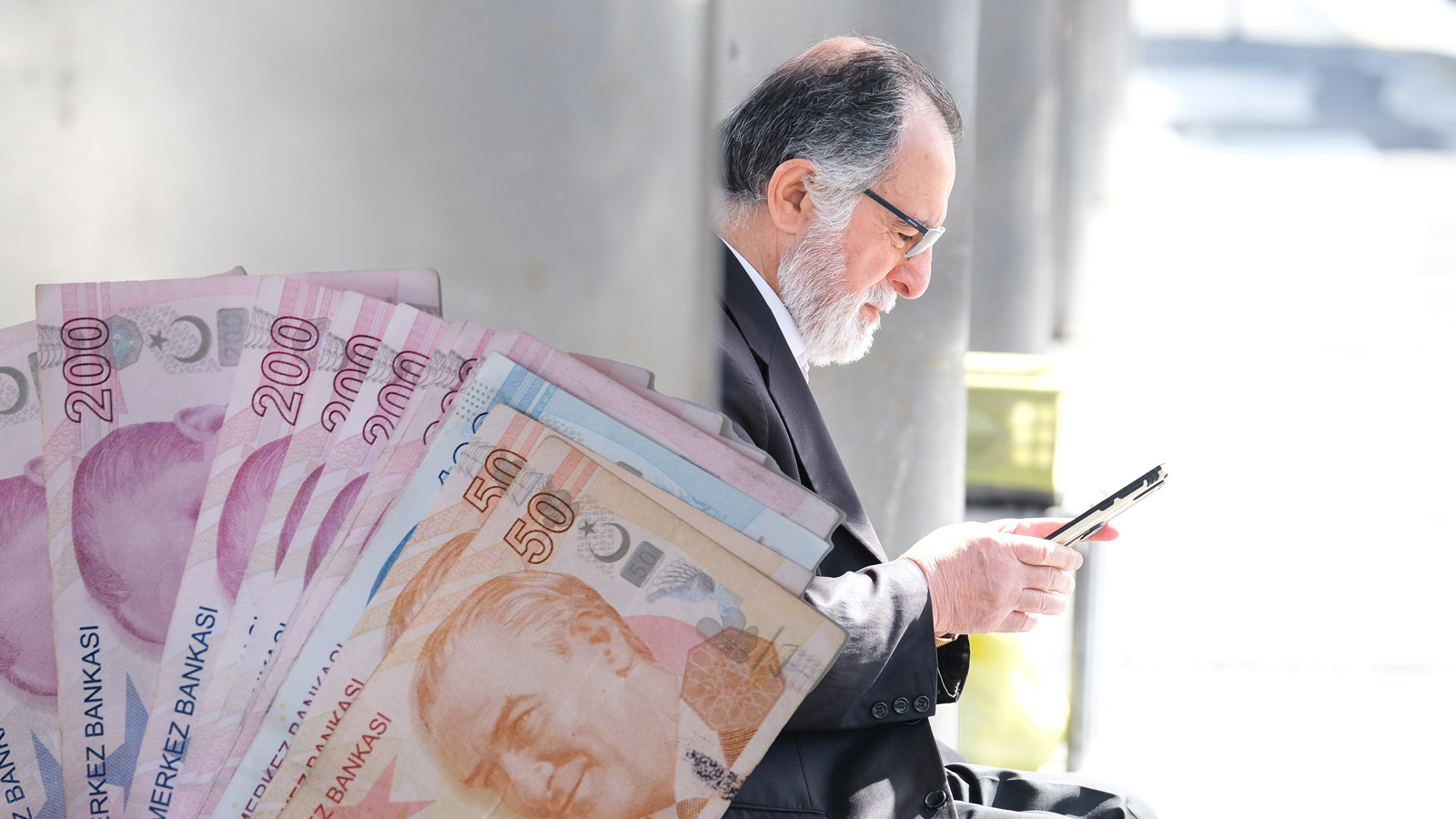 Emekli maaş farkı için takvim netleşti: 3.119 TL ödeme Şubat’ta hesaplara yatacak