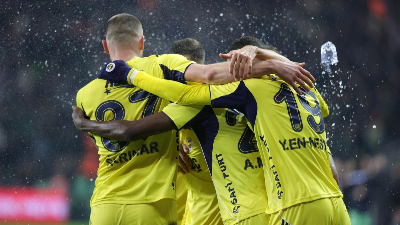 Fenerbahçe'den 20 yıl sonra tarihi başarı