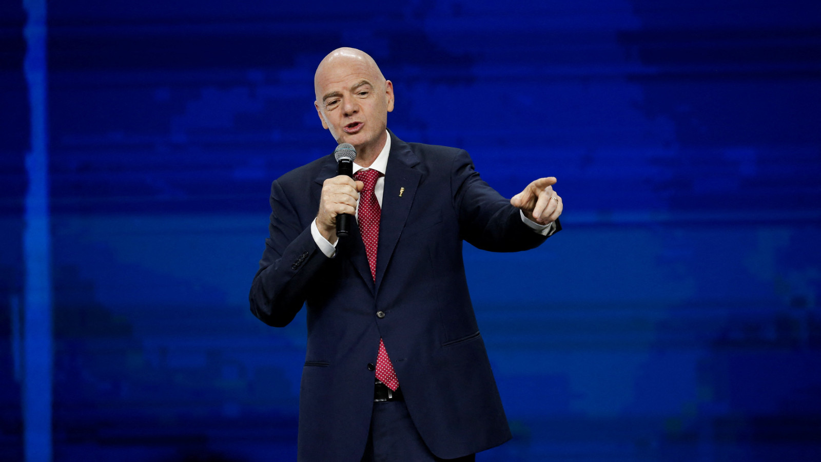 FIFA Başkanı Infantino Rusya'ya uygulanan yasağın kalkmasını istiyor