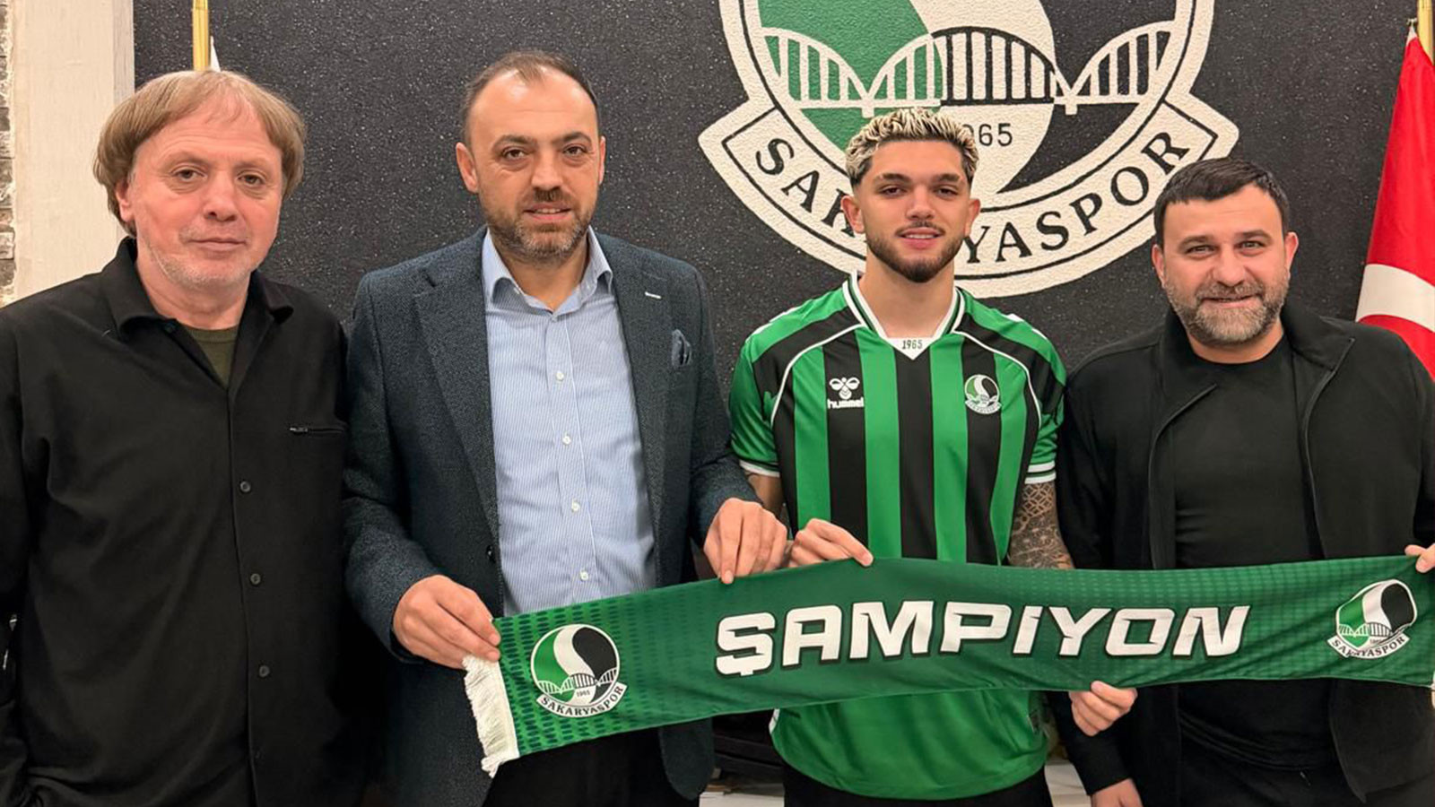 Sakaryaspor, Beşiktaş'tan sol bek getirdi