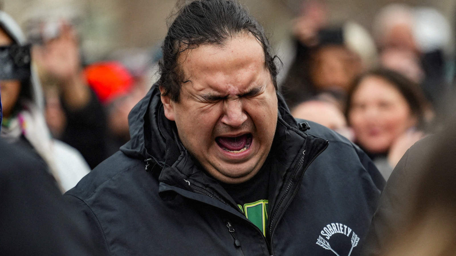 Trump kendi ayağına sıktı: Amerikalılar George Orwell'ın 1984 romanını yaşadıklarını düşünüyor