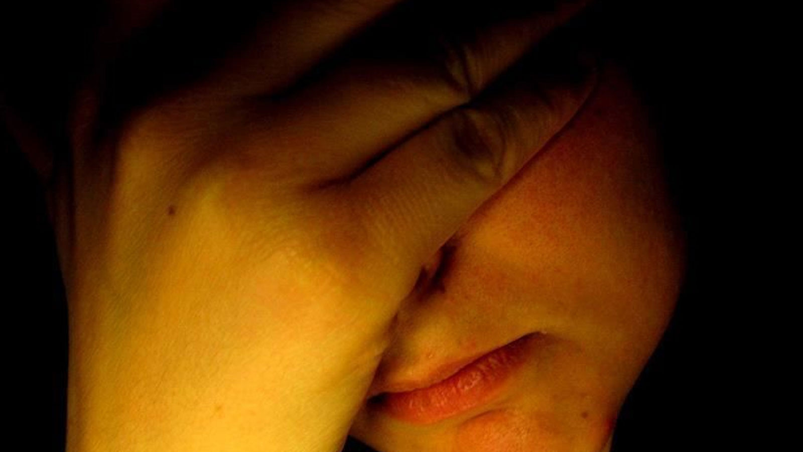 Hatay'da iğrenç olay! Sosyal medyadan kandırıp tecavüz ettiler, parasını ve telefonunu gasp ettiler