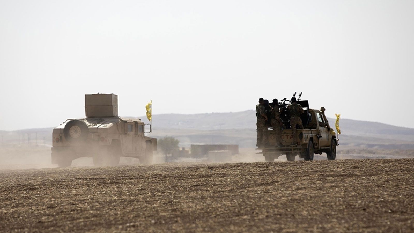 YPG, Suriye İçişleri Bakanlığına bağlı güçlerin Haseke'ye girişini karşılayan 23 kişiyi alıkoydu