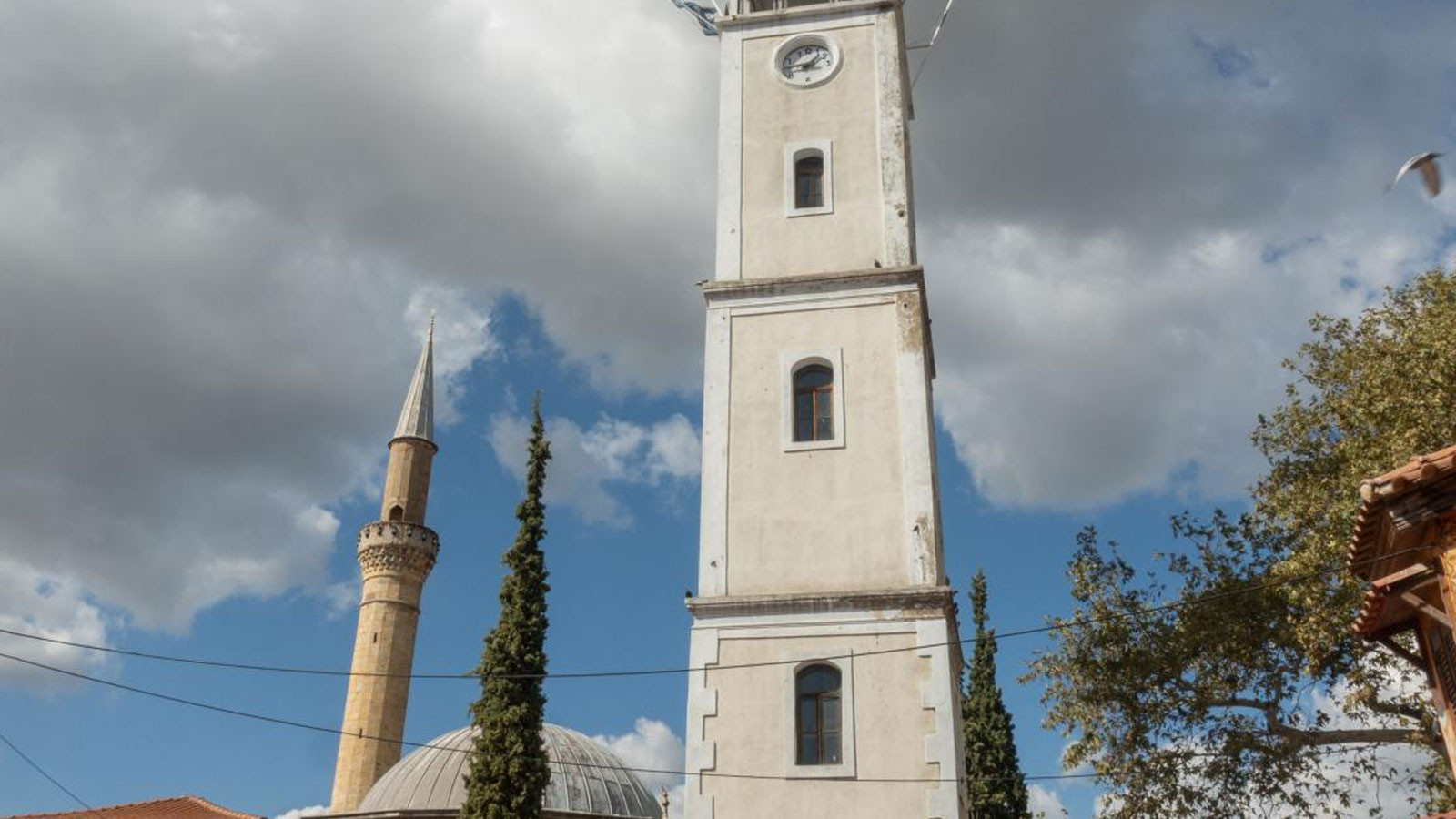 Batı Trakyalı Türklerden müftülerin atanmasının dini özerklikle bağdaşmadığı uyarısı