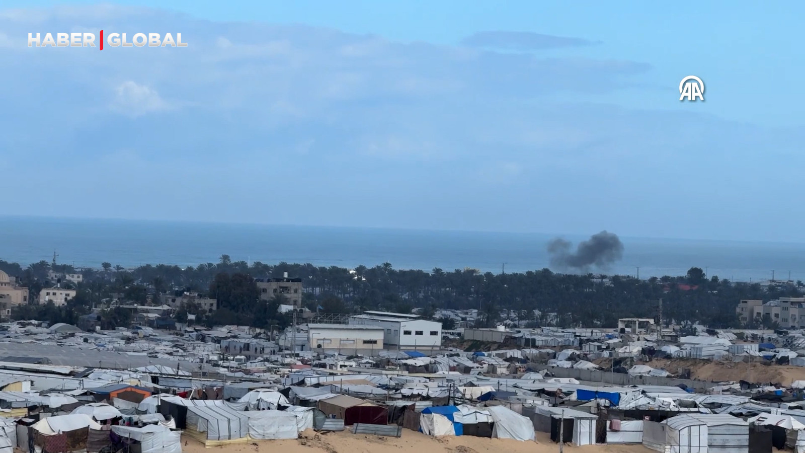 İsrail ordusu çadırlara hava saldırısı düzenliyor!