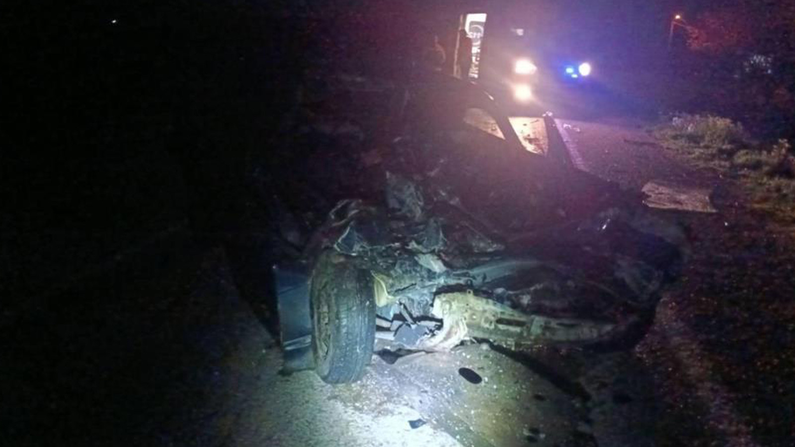 Manisa’da kamyon ile otomobil çarpıştı: 1 ölü, 1 yaralı