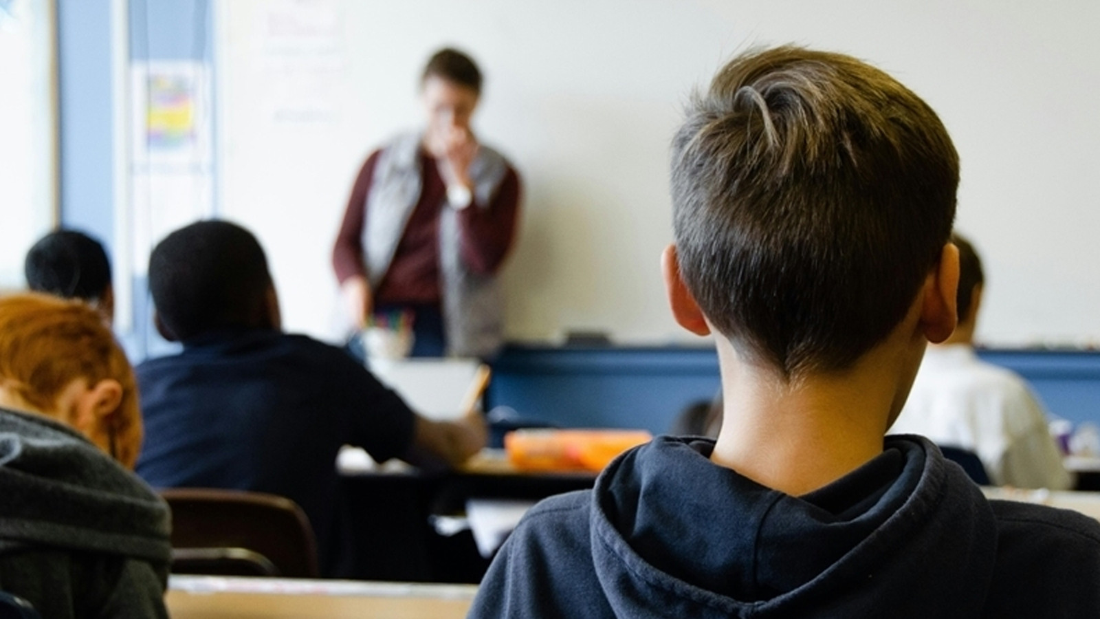 Akranına şiddet uygulayan çocuk için emsal karar: Okul haricinde evden çıkamayacak!