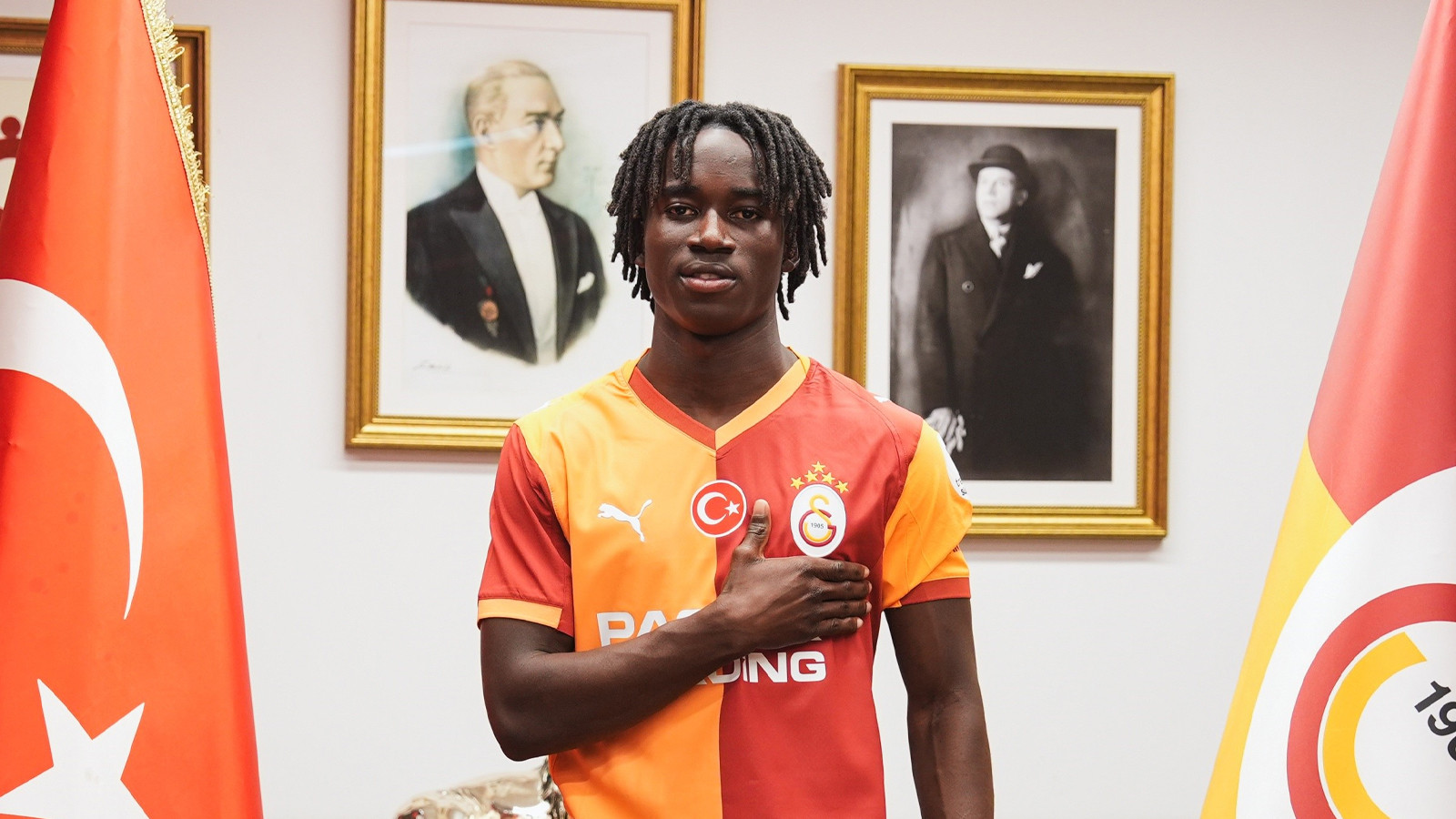 Renato Nhaga, Galatasaray'ın ilk Gine-Bissaulu futbolcusu oldu
