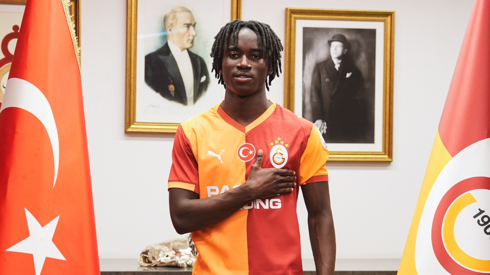 Renato Nhaga'nın yıllık ücreti ve bonservis bedeli KAP'a bildirildi