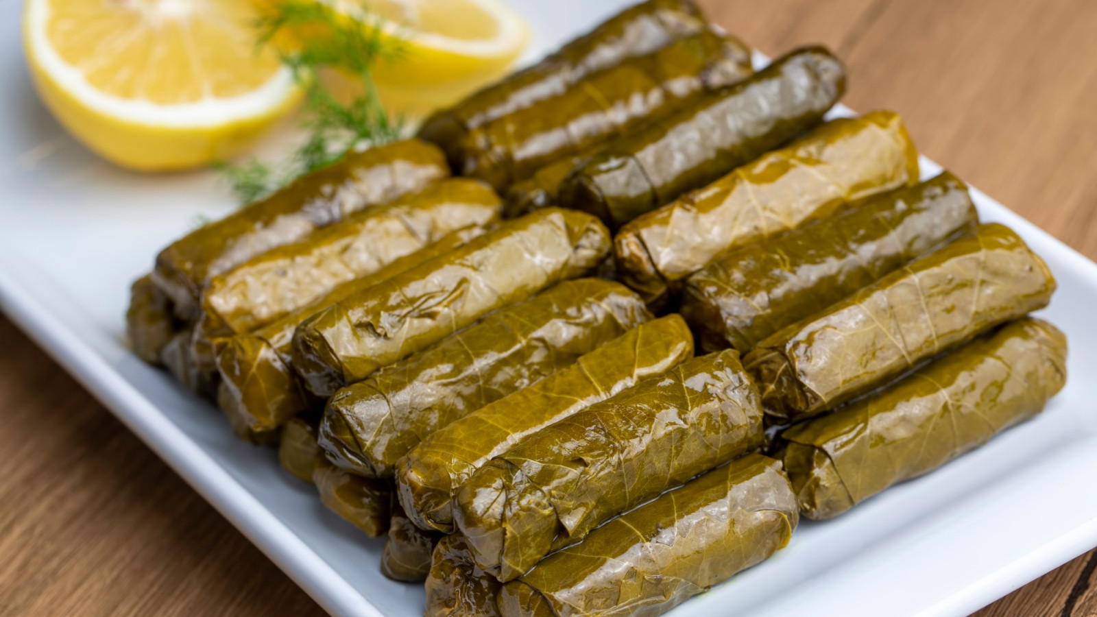 Usta şeflerin yaprak sarma sırrı açığa çıktı!