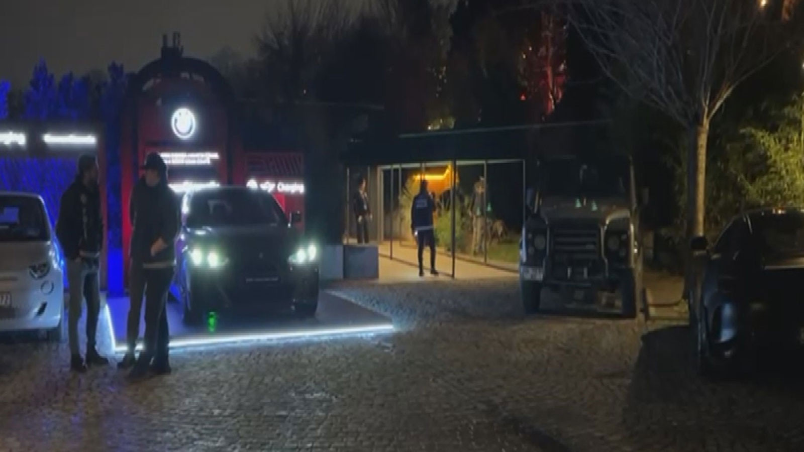 Bebek’te narkotik operasyonu: Spor salonuna baskın