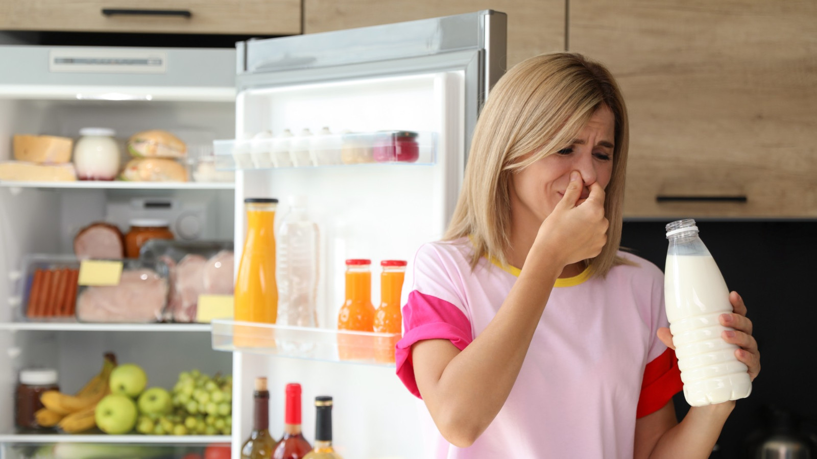 Bir tutam ekleyince süt asla bozulmuyormuş!