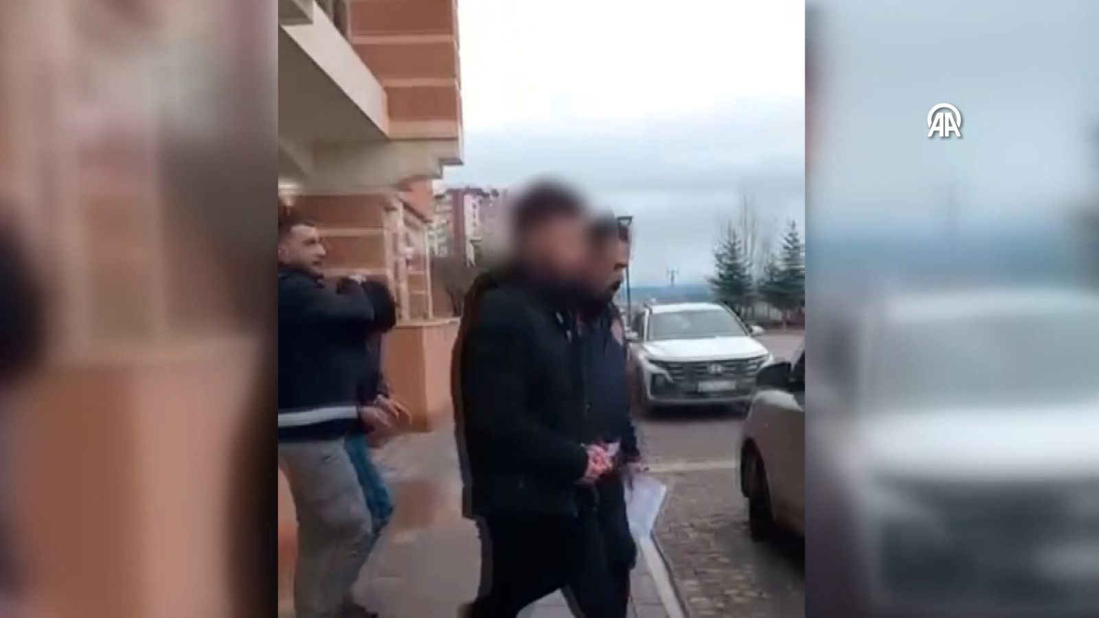 Evin önünde silahla ateş etmişlerdi! İki kişi tutuklandı 