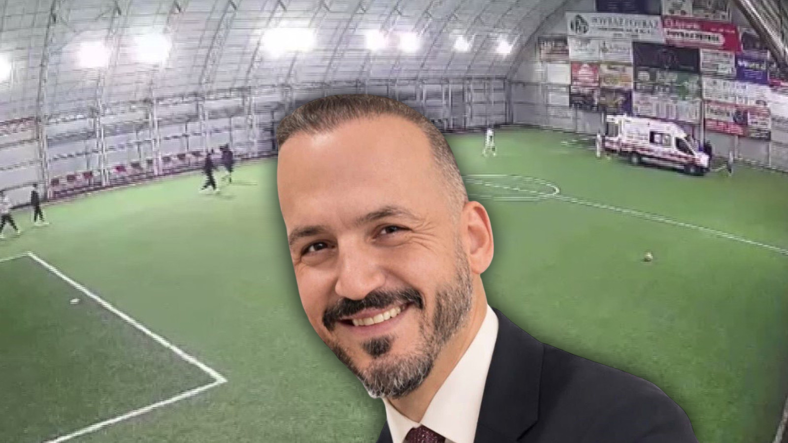 Halı sahada kalp krizi geçirdi, hayatını kaybetti