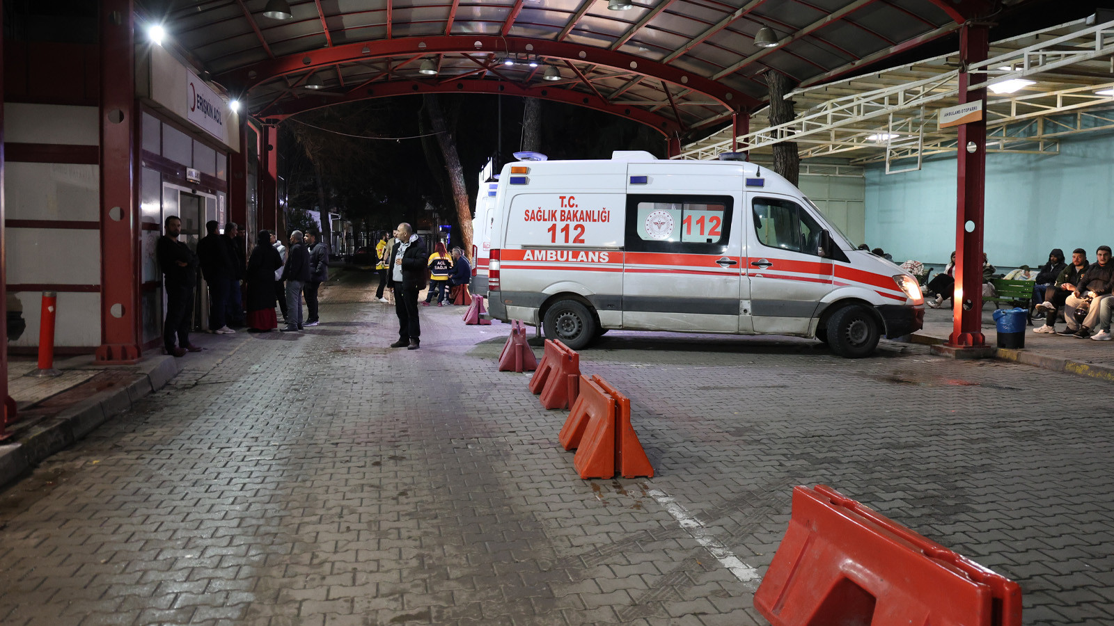 İzmir'de yaşandı: Tartıştığı görevlinin kulağını ısırarak kopardı