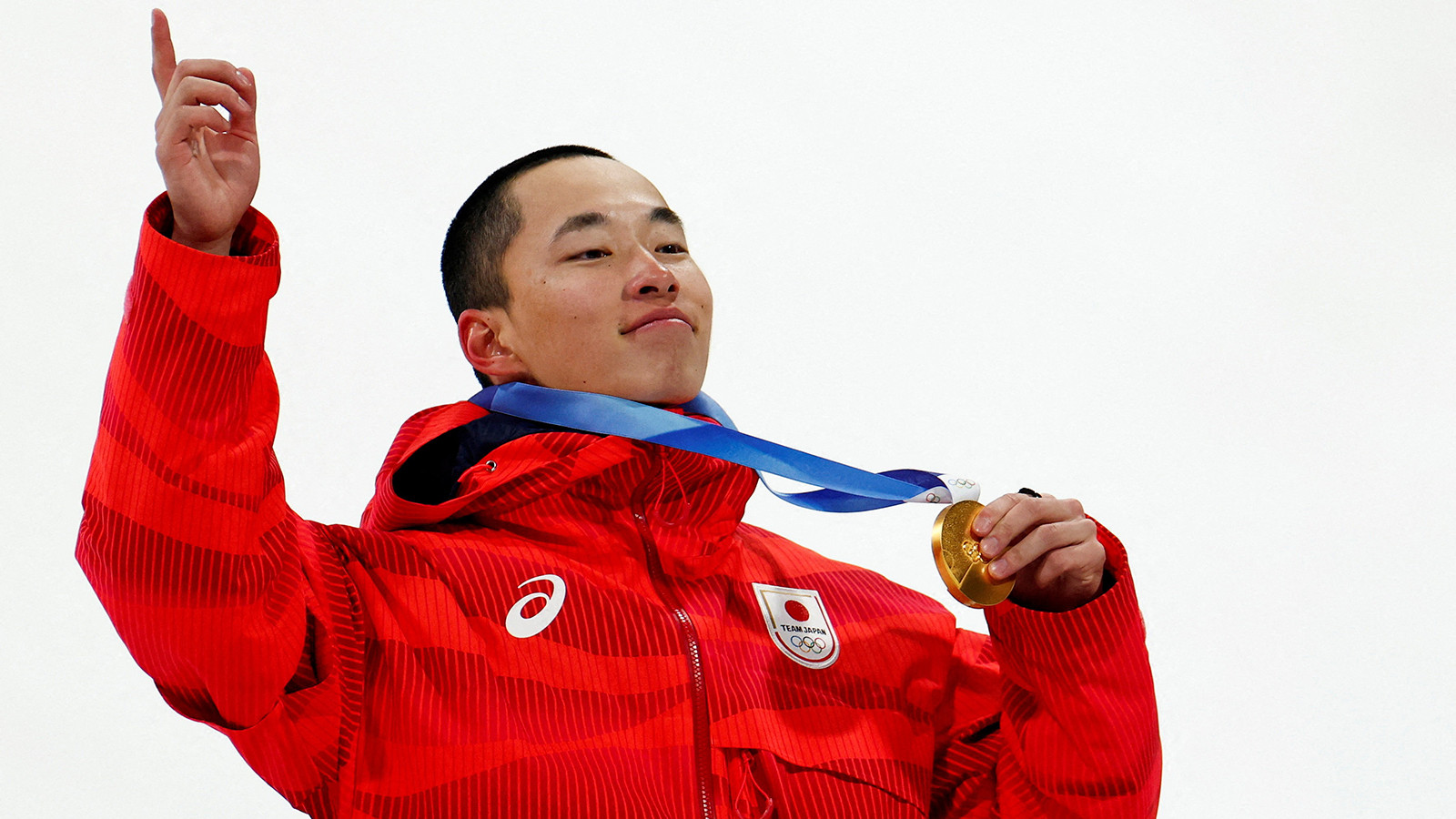 Milano-Cortina Kış Olimpiyatları'nda Kira Kimura, erkekler big air kategorisinde altın madalya kazandı