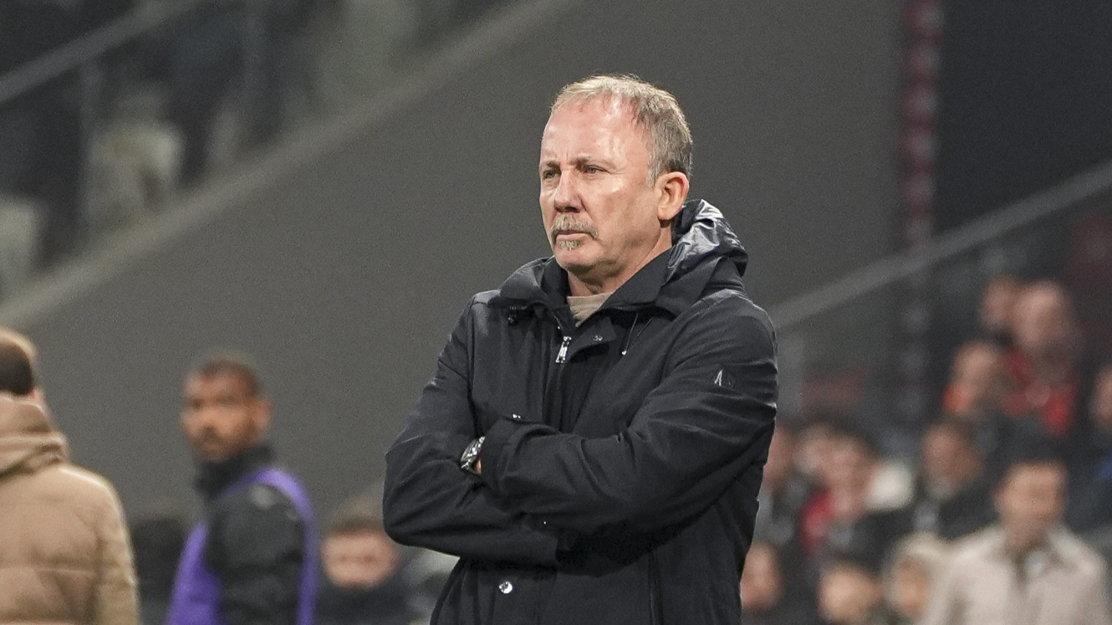 Sergen Yalçın rakip kaleciye sitem etti: Brezilyalı mı o?