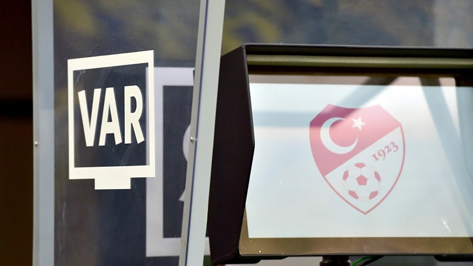 Fenerbahçe Gençlerbirliği maçının VAR hakemi belli oldu