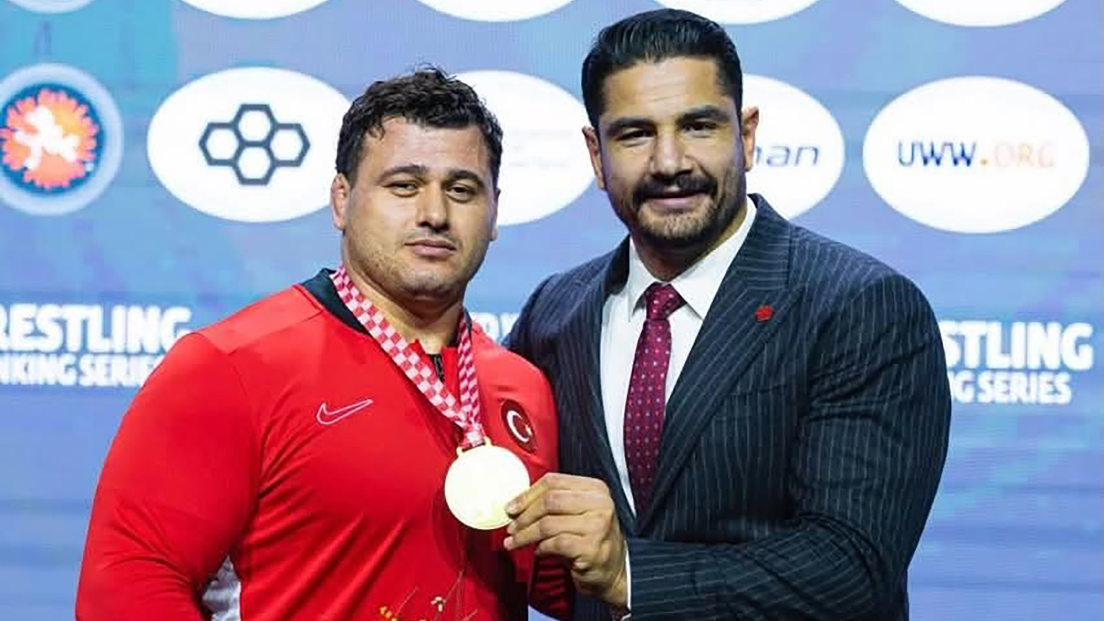 Milli güreşçi Rıza Kayaalp, Zagreb Açık'ta şampiyon oldu